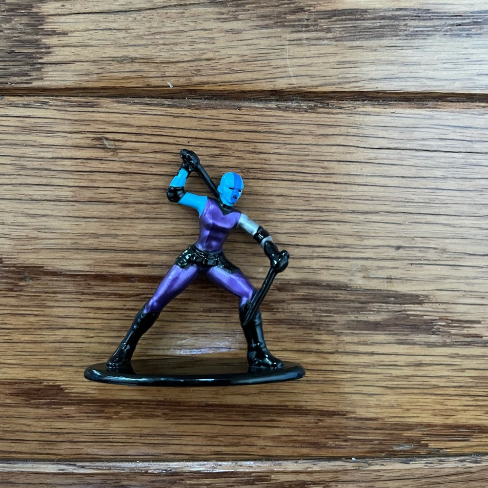 Marvel/DC Comics - Nebula - 1.75 inch figure Collectible- EUC
